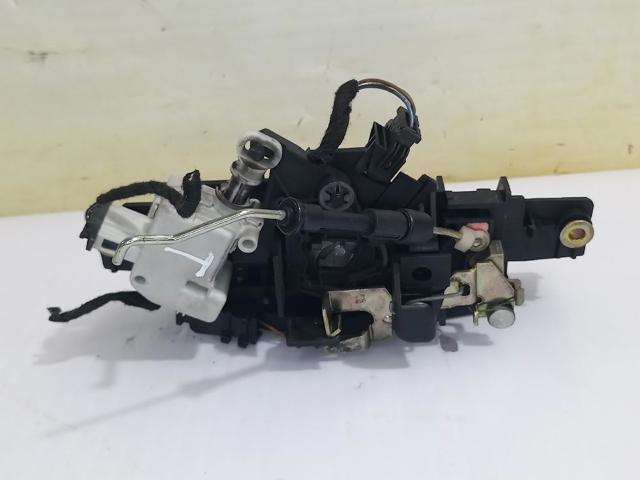 8D9827565H VAG Cerradura de tapa de maletero  comprar en Jaén