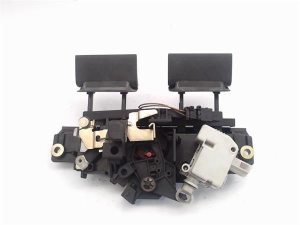 VAG 8D9827565H Cerradura de maletero  en stock Terrassa