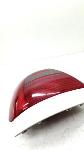 8D9945111 Piloto trasero izquierdo comprar Sevilla