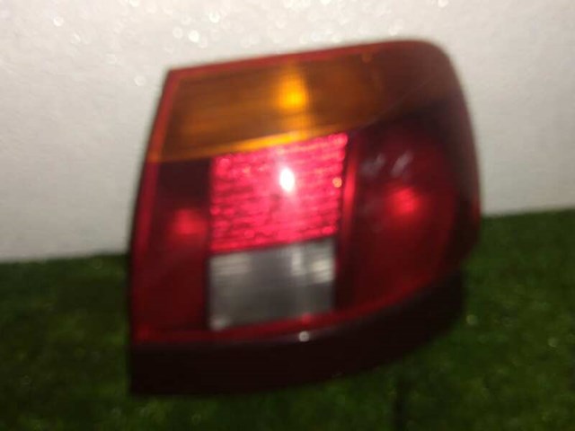 8D9945112 VAG
