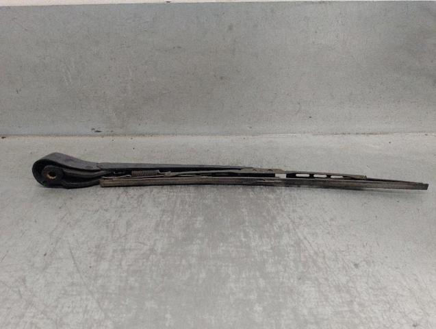 VAG 8D9955407A Brazo del limpiaparabrisas trasero  disponible Lugo