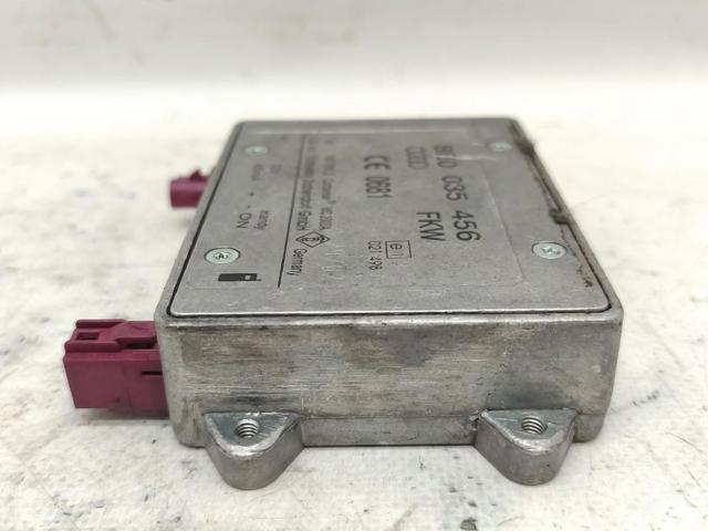 8E0035456C VAG Amplificador de señal de antena  disponible Alicante