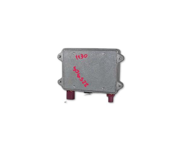 VAG 8E0035456C Amplificador de señal de antena  en stock Valencia
