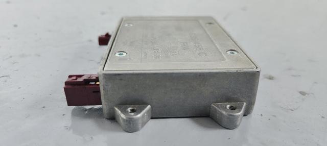 8E0035456C VAG Amplificador de señal de antena comprar Bilbao
