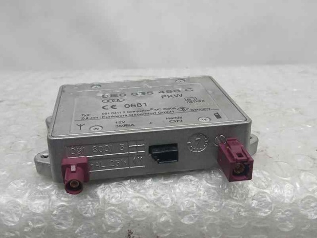 8E0035456C VAG Amplificador de señal de antena comprar Madrid