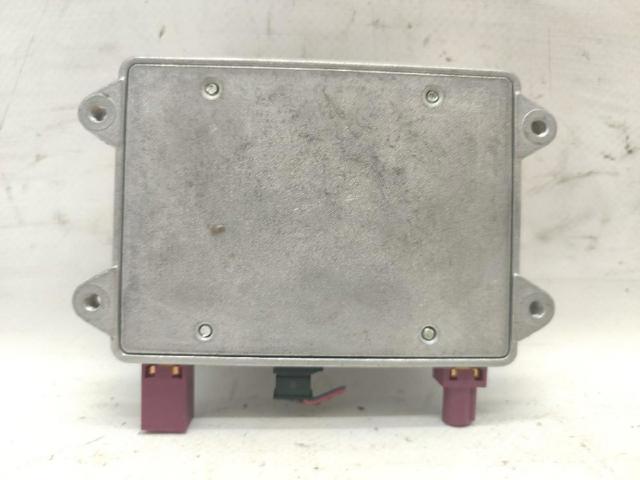 VAG 8E0035456C Amplificador de señal de antena comprar Barcelona