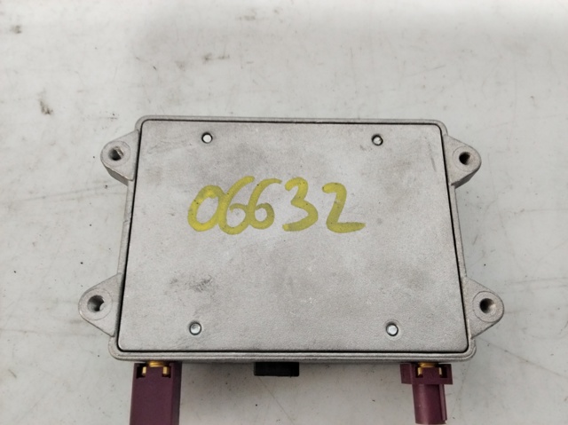 8E0035456D VAG/Audi
