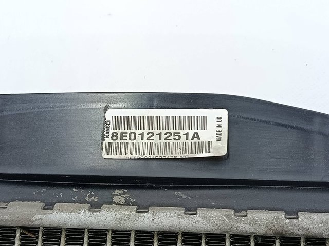 Refrigeración del motor 8E0121251A VAG