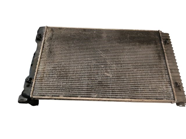 8E0121251L Radiador  en stock Granada