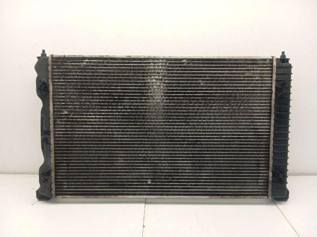 8E0121251L VAG Radiador de refrigeración del motor  comprar en Oviedo