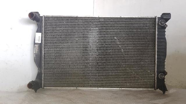 VAG 8E0121251L Radiador de refrigeración del motor  comprar en Ponferrada