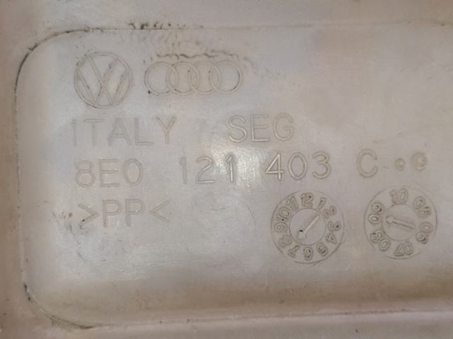 VAG 8E0121403C Vaso de expansión  en stock Salamanca