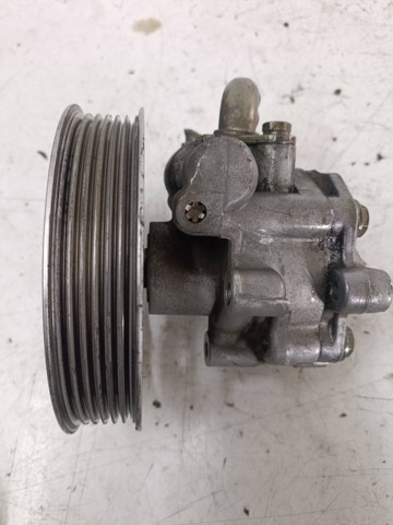 8E0145153 VAG Bomba de dirección asistida  comprar en Oviedo