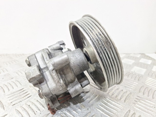 8E0145153ES VAG Bomba de dirección  en stock Gandía