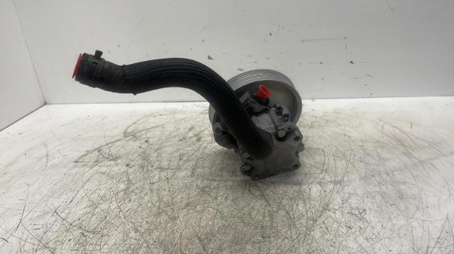 8E0145155 VAG Bomba de dirección asistida  comprar en Lleida