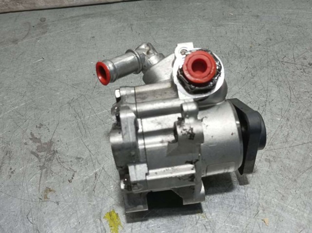 VAG 8E0145155 Bomba de dirección asistida  comprar en Murcia