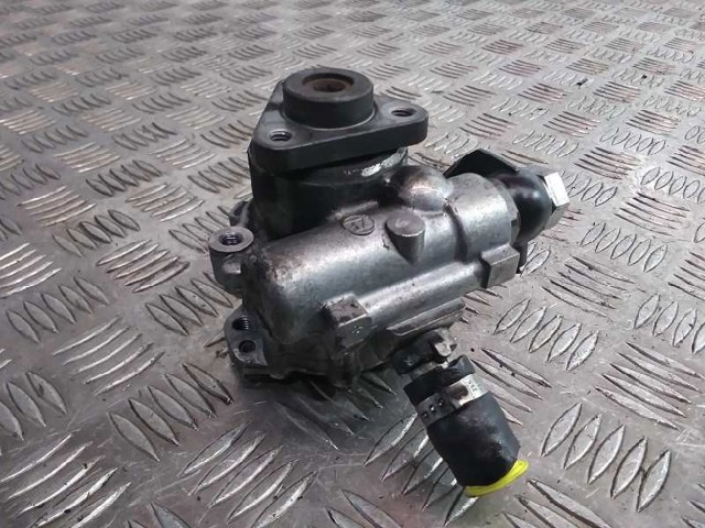 Bomba hidráulica de dirección 8E0145155N VAG