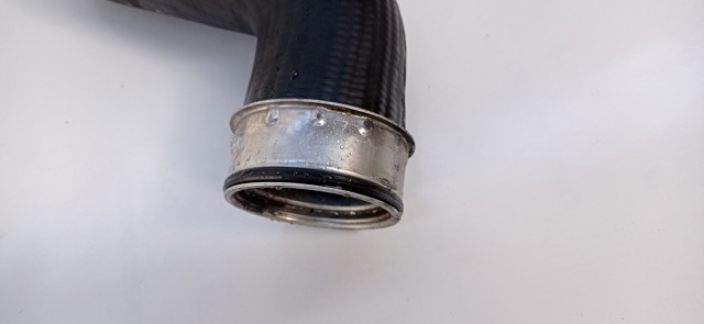 8E0145737F Tubo intercooler comprar Girona