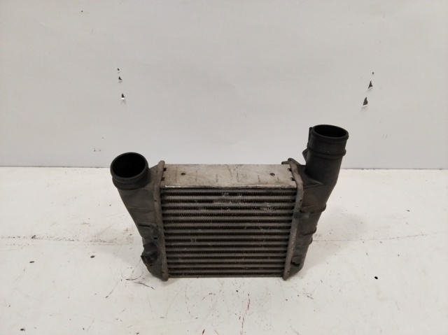 VAG 8E0145805AA Intercooler  disponible Lugo