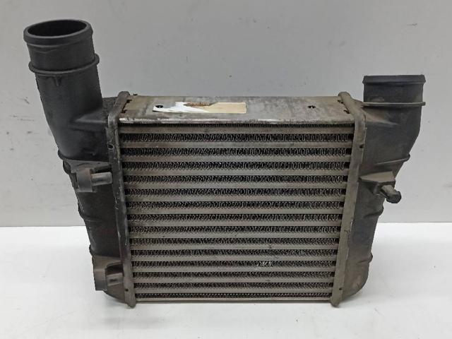 8E0145805F VAG Intercooler  disponible Ourense