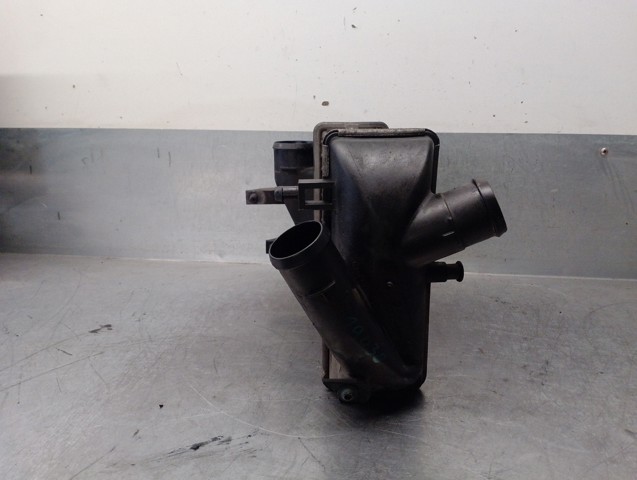 8E0145805P VAG Intercooler  disponible Alicante