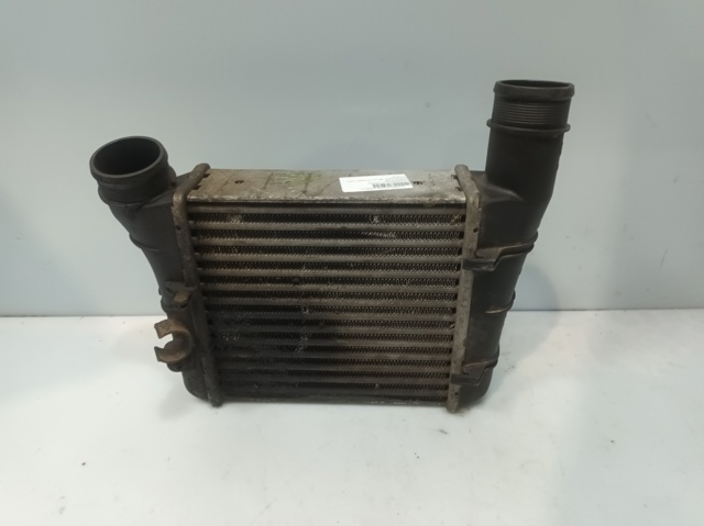 8E0145805S VAG Intercooler  comprar en Lleida