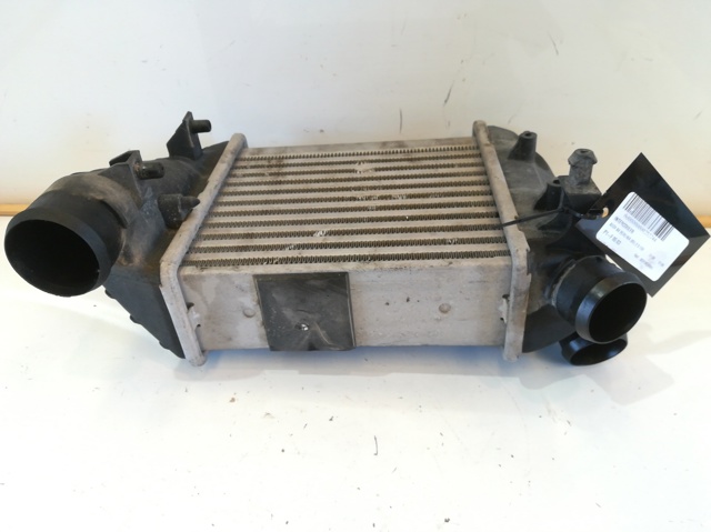 8E0145806C Intercooler  en stock Castellón