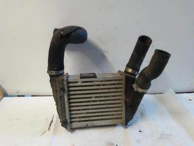 VAG 8E0145806C Intercooler  disponible España