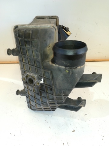 VAG 8E0145806C Intercooler  en stock Terrassa