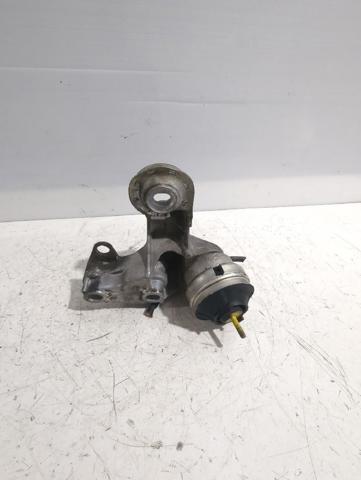 8E0199352F VAG