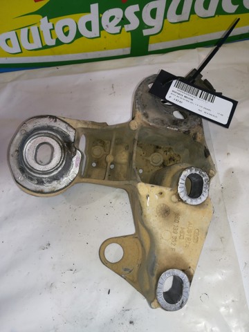 8E0199352F VAG