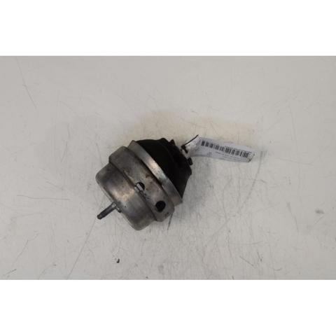 8E0199382AH Soporte de motor derecho comprar Sevilla