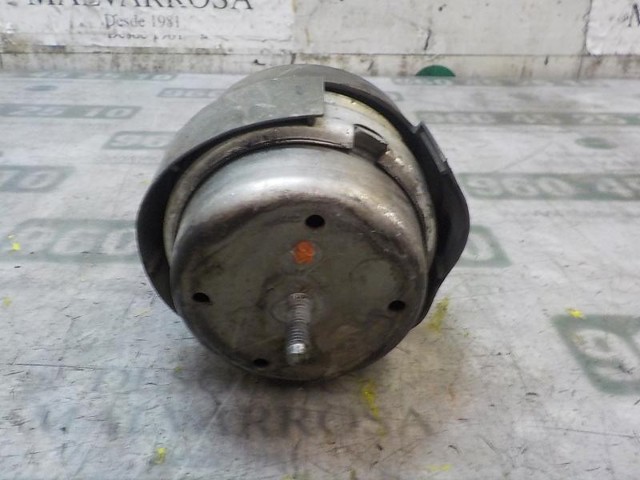 Soporte de motor derecho 8E0199382AH VAG