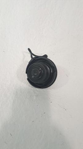 Tapa (tapón) del depósito de combustible Skoda Fabia 2 5J2, 542, 572, 582
