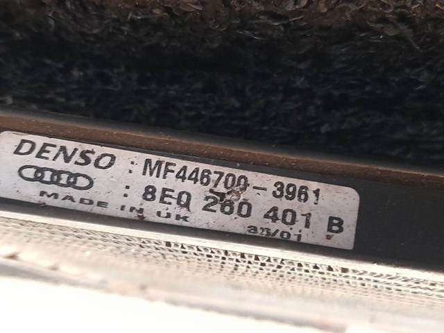 Condensador / radiador  aire acondicionado para audi a4 2.5 tdi aym 8E0260401B