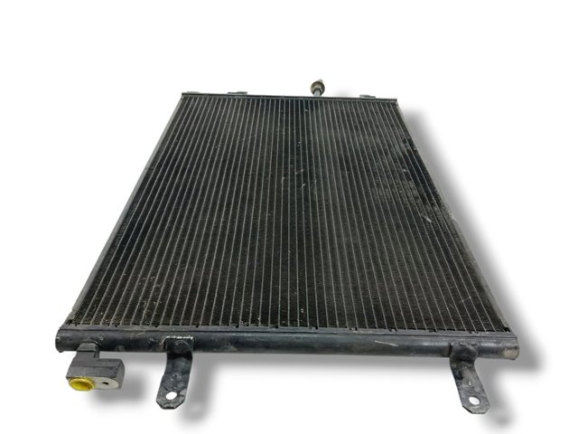 8E0260401Q Condensador aire acondicionado  en stock Granada