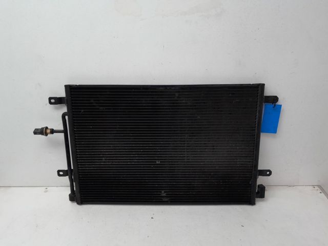 VAG 8E0260401Q Condensador aire acondicionado comprar Pamplona