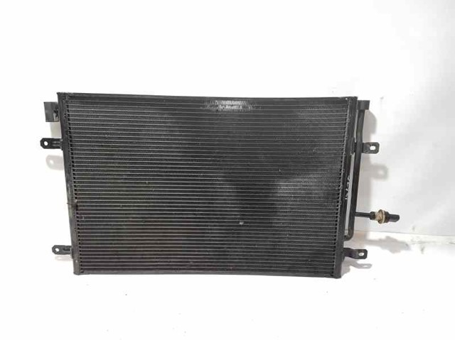 VAG 8E0260403T Condensador aire acondicionado  en stock Salamanca