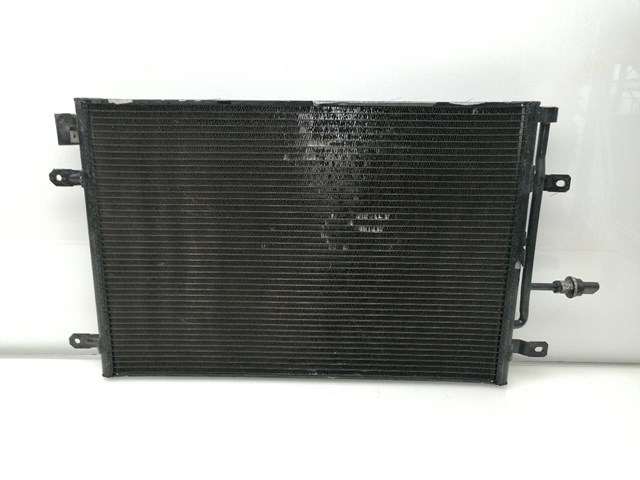 Condensador / radiador  aire acondicionado para seat exeo 2.0 tdi caga 8E0260403T