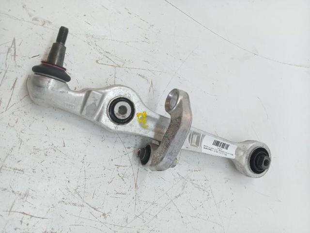 8E0407151R Brazo inferior izquierdo/derecho de suspensión delantera  comprar en Reus