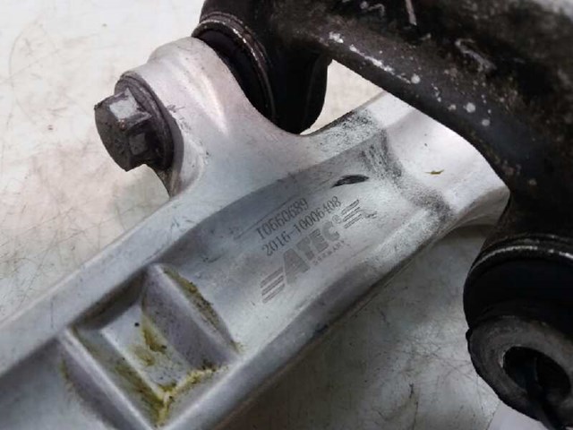 8E0407151R VAG Brazo inferior izquierdo/derecho de suspensión delantera  comprar en Jaén