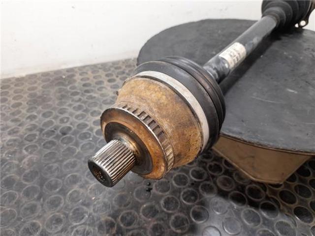 VAG 8E0407272S Semieje delantero derecho  en stock Valencia