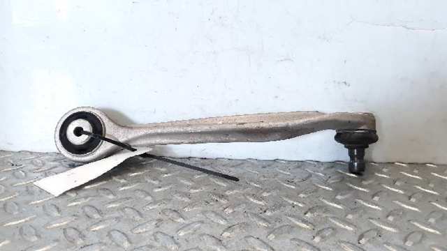 8E0407505P Brazo superior izquierdo de la suspensión delantera  disponible Málaga