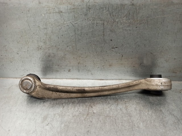 8E0407506A VAG Brazo superior derecho de la suspensión delantera  disponible Vigo