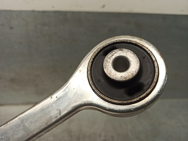 VAG 8E0407506A Brazo superior derecho de la suspensión delantera  comprar en Murcia