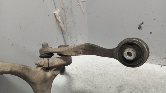 VAG 8E0407506P Brazo superior derecho de la suspensión delantera comprar Pamplona