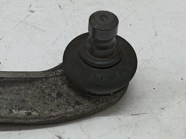 8E0407506P Brazo superior derecho de la suspensión delantera comprar Sevilla