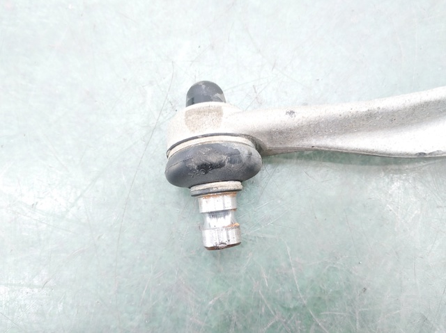 VAG 8E0407509A Brazo superior izquierdo de la suspensión delantera  disponible España