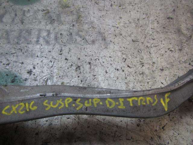 8E0407509P Brazo superior izquierdo de la suspensión delantera  en stock Granada