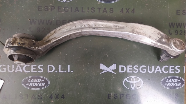 VAG 8E0407693 Brazo inferior izquierdo de la suspensión delantera  en stock Terrassa